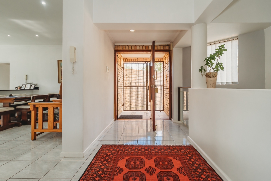 4 Bedroom Property for Sale in Bergsig Western Cape